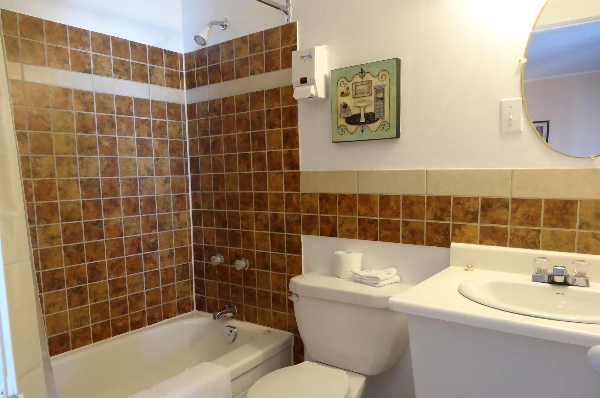 Motel Lyse Римуски Экстерьер фото